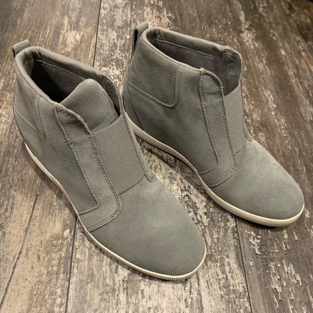 Sorel Gray Women's Wedge Shoes